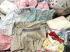 Baby_clothes_from_the_early_1960.jpg