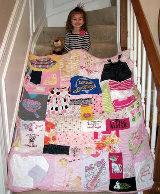 baby_clothes_quilt.jpg