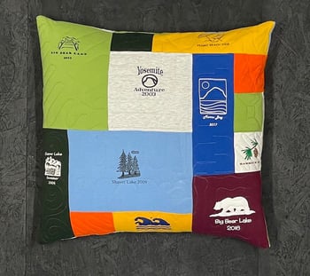 T-shirt pillow Too Cool T-shirt Quilt 